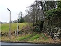 SE1911 : Slightly confusing sign, on Dam Hill by Christine Johnstone