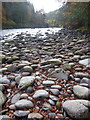 NH9848 : Beach above Daltulich bridge, River Findhorn by Andy Waddington