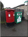 TL3759 : Hardwick Post Office Postbox by Geographer