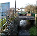 SO5517 : Footbridge over a stream, Whitchurch by Jaggery