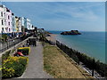 SN1300 : Viewing area alongside The Esplanade, Tenby by Jaggery