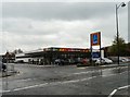 SJ9188 : Aldi, Offerton by Gerald England