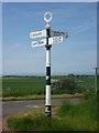 NT6075 : East Lothian Landscape : ELCC Fingerpost at Grangemuir Crossroads by Richard West