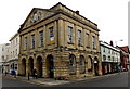 SU0061 : The Old Town Hall, Devizes by Jaggery