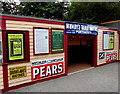 SZ5391 : Colourful entrance to the waiting room at Wootton railway station by Jaggery