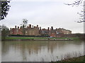 TQ1568 : Hampton Court Palace, across the Thames by Christopher Hilton