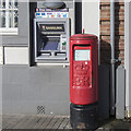 J0153 : Postbox, Portadown by Rossographer