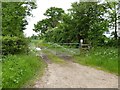 SO8745 : Gate to a farmland track by Philip Halling