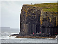 NM3235 : Basalt Columns and Causeway, Staffa by David Dixon