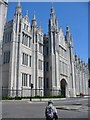 NJ9406 : Aberdeen - Marischal College by Colin Smith