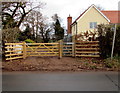 SO3828 : Pontrilas Road gate to a public footpath, Ewyas Harold by Jaggery