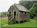 SZ4083 : The Shack at Mottistone Manor by Steve Daniels