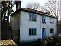 SU3314 : The old house alongside the drove that used to lead to Woodlodge by J W Parker