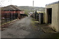 ST1499 : Back lane on the east side of Vicarage Lane, Bargoed by Jaggery