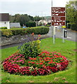 SS9183 : Valley choice near a Daleside flowerbed, Bryncethin by Jaggery