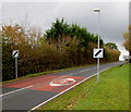 SO0429 : End of the 30 zone at the northern edge of Brecon by Jaggery