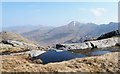 NM9191 : Lochan and rock bar on east ridge of Carn Mòr by Trevor Littlewood