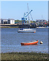 TQ7570 : The Medway at Upnor by Des Blenkinsopp