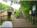 SE1215 : Huddersfield Narrow Canal, Huddersfield by Malc McDonald