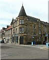 NS9981 : Tenement building, South Street, Bo'ness by Richard Sutcliffe