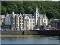 NM8529 : Oban - The Perle Oban / Caledonian Hotel by Rob Farrow