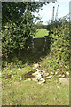 SS9372 : Footbridge on the Nant y Brychau and stone stile east of Wick by eswales