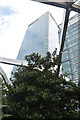 TQ3780 : View to HSBC Canary Wharf from Crossrail Place Roof Garden by Rod Grealish