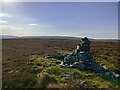 NY7635 : Summit cairn on Bellbeaver Rigg by shikari