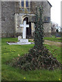 ST8221 : Cross, All Saints Churchyard by Maigheach-gheal