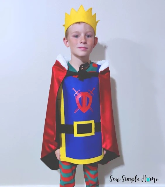 DIY Little Prince Costume for Boys