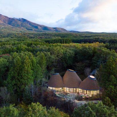 PokoPoko Clubhouse by Klein Dytham Architecture