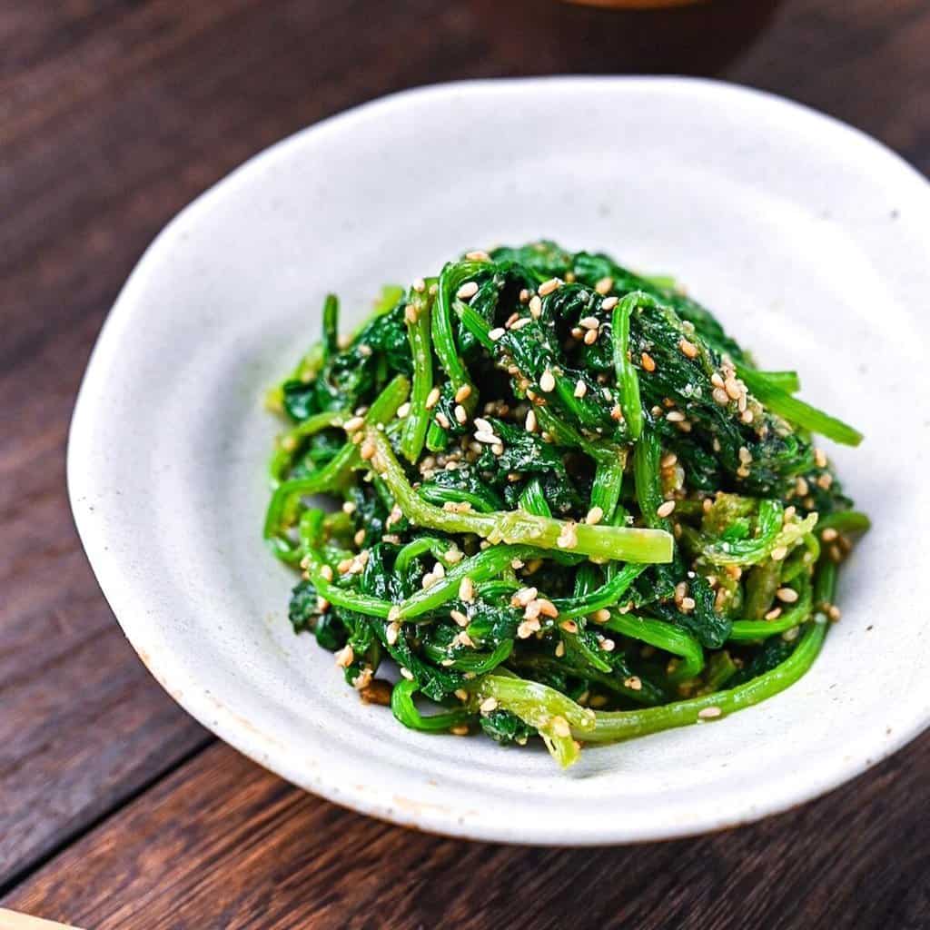 Japanese Sesame Spinach Salad (Horensou no Gomaae)