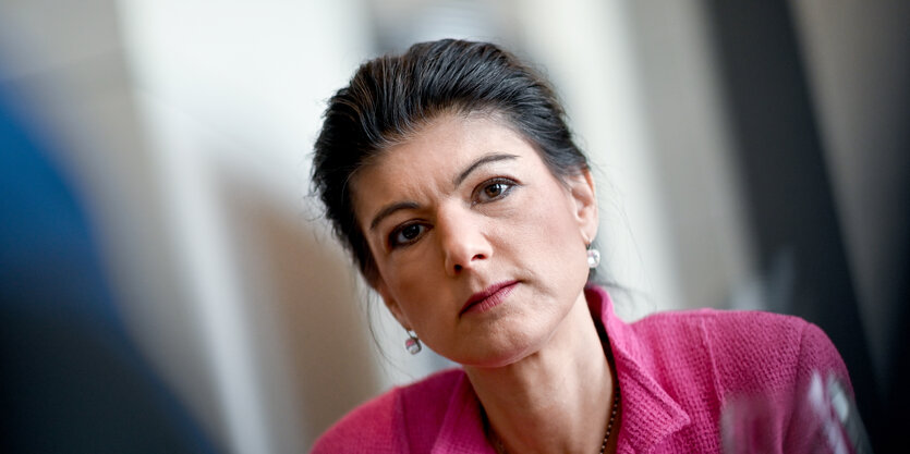 Porträtfoto Sahra Wagenknecht