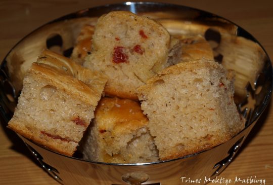 Image: Focaccia med chili- og urteolje