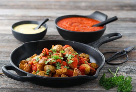 Image: SPANSKE TAPASPOTETER – PATATAS BRAVAS