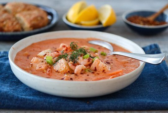 Image: FISKESUPPE MED TORSK OG REKER