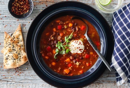 Image: TACOSUPPE MED KJØTTDEIG OG TORTILLACHIPS