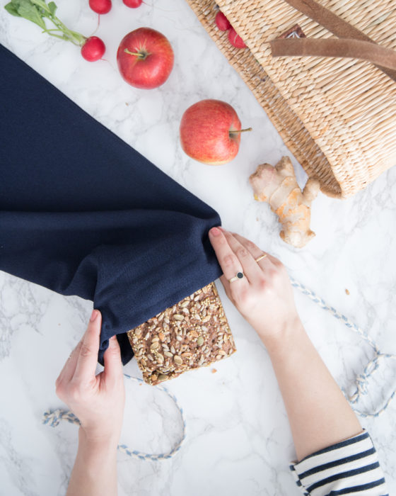 Brotbeutel nähen und Streifenshirt aus altem Kleid Upcycling - DIY Anleitung