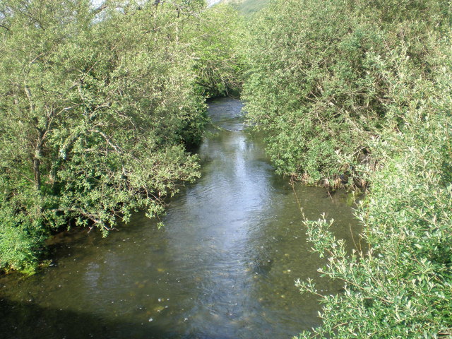 File:Looking down the Dysynni towards Abergynolwyn. - geograph.org.uk - 446657.jpg