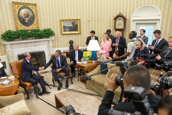 File:Thein Sein and Barack Obama in the Oval Office.jpg