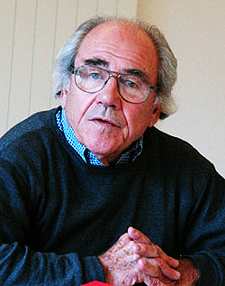 Jean Baudrillard (2004)