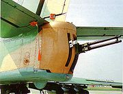 Il-102尾部のGSh-23