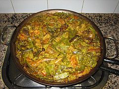 Paella en Segorbe.jpg