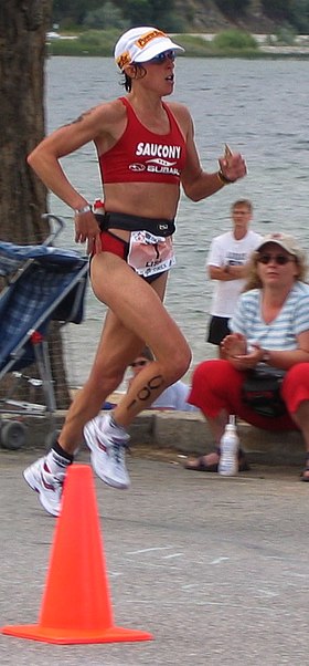 Lisa Bentley beim Ironman Canada, 2004