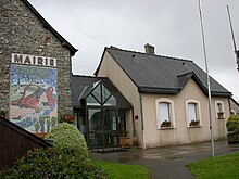 Poligné mairie.JPG