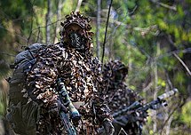 Francotiradores Spetsnaz con traje ghillie