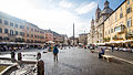 Piazza Navona - perspectivă spre sud (în dreapta biserica “Sant’Agnese in Agone”)