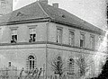 Historisches Foto der Schule von Heustreu von Anton Tretter