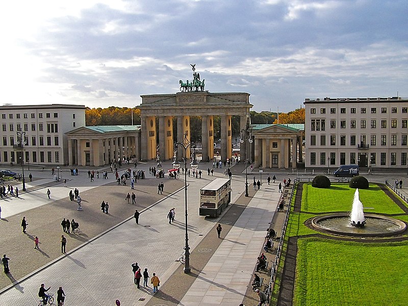 File:2005-10-26 Brandenburger-Tor.JPG