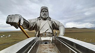 Face of statue as viewed from observation deck